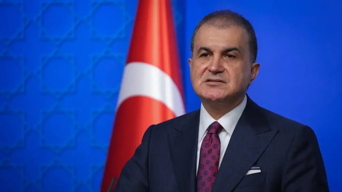 yirmiucderece's tweet photo. AKP'den Fatma Betül Sayan Kaya'nın istifası ve dev fon skandalı sonrası ilk açıklama geldi!

AKP Sözcüsü Ömer Çelik:

"Ortada bir iddia varsa araştırılacaktır. Yanlış yapanlar, hukuk önünde hesabını verecektir" https://t.co/eeRzjYLAwx