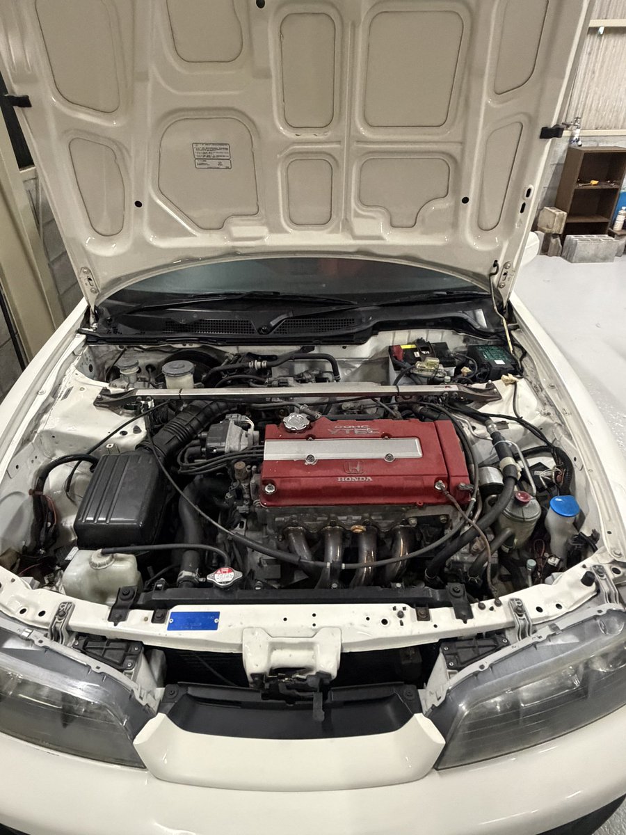 R7153480's tweet photo. インテグラ TYPE R  96スペック 興味ある方いませんか？知り合いの方が200万で手放そうと考えているみたいです。 #車売ります #DC2 https://t.co/eIOo2RknfP
