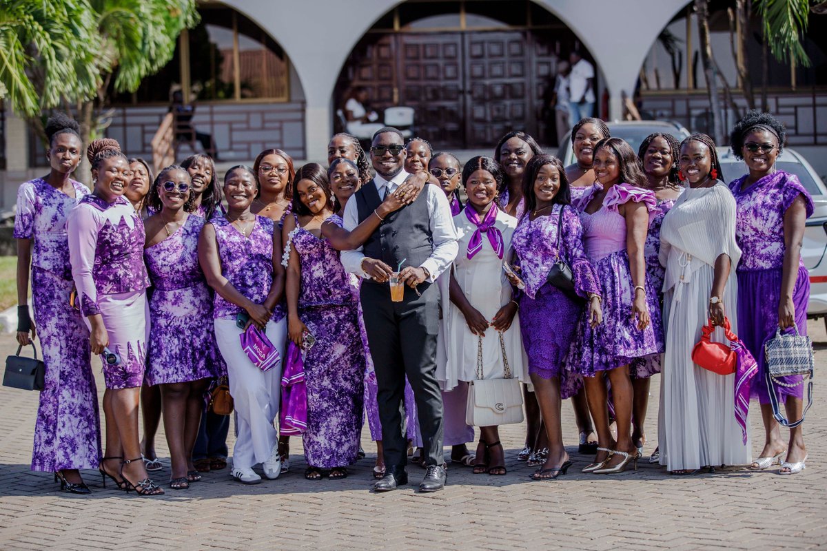 Adisadel_16's tweet photo. The saying "behind every successful man, there is a woman" 😍

To the ladies who joined us, celebrated with us, and helped make our induction even more memorable, we appreciate you.

Thank you for the smiles, the energy, the support, and the presence. 💜🤎💚💛 🖤🤍 Check our Instagram  for more images❤️

 #santamoga 
#santaholi 
#Santageyhey 
#induction2016 
#adisadelcollege