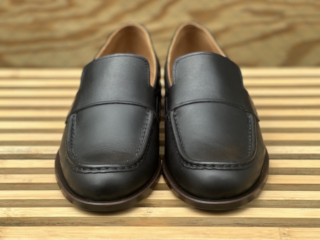 va_va_shop's tweet photo. "AUTTAA・Classic Moccasins" new in !!- VA-VA online shop 
https://t.co/1Pr4qFu6QT 
#auttaa
#アウッタ
#shoes
#boots
#Moccasins https://t.co/4v9j200HLd