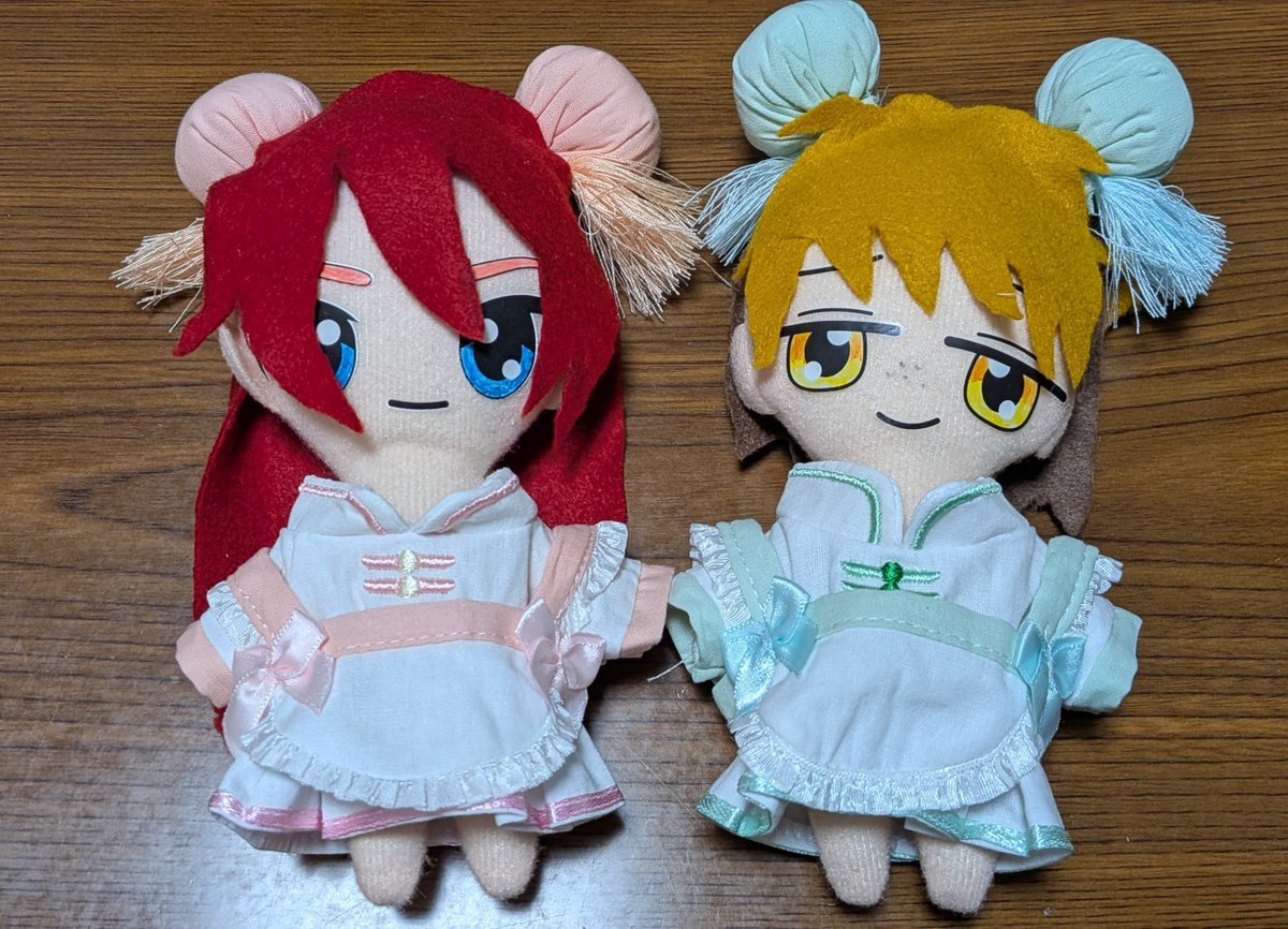 citlen416's tweet photo. #でぃんぬいくんとキぬいくん
⚠️一応女装注意
チャイナメイド服(？)めっちゃかわいく着こなす2人
チャイナ服も餃子帽子🥟もメロンパンも良きかな https://t.co/qUEmjFpIG6