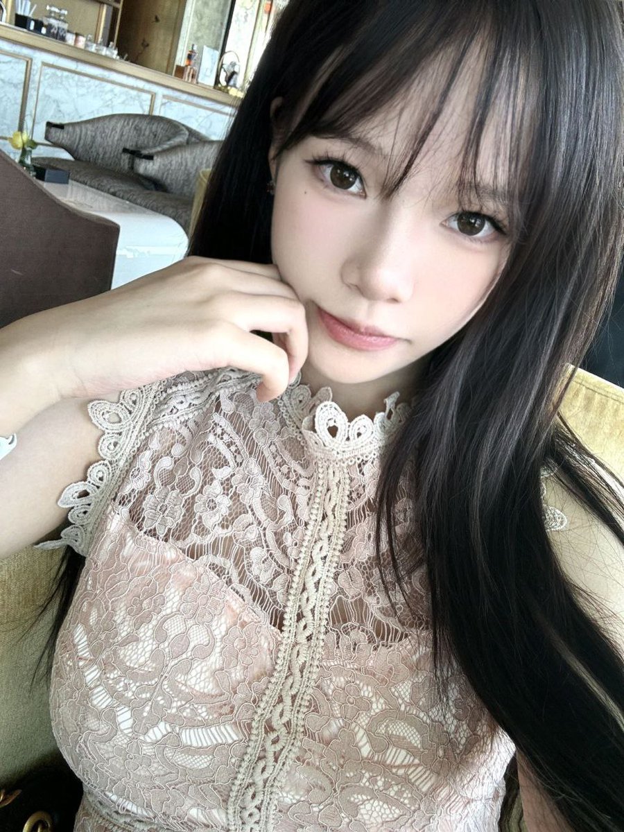 unnforfly's tweet photo. 对不起 我接受不了网恋 虚无缥缈的东西没办法给我带来安全感 猜忌和怀疑是深夜流泪的根源 我要稳稳的幸福 一伸手就能触碰的那种 但看到你这张照片我就知道：我能接受
西城区
#西城区
老师080
截图联系客服：@MovieBudda

（订100抵课费，白嫖勿扰） https://t.co/P0ZGK3wXYh