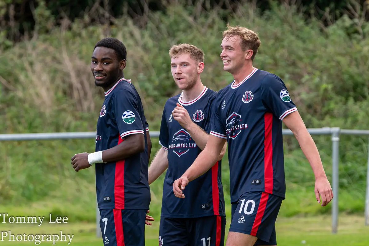 csstrollers's tweet photo. 🔟 Double figures for Dos Santos

Yesterday’s strike brings him to 10 for the season ⚽

📸 @TommyLeephotos

#TogetherWeCanDoIt https://t.co/SgCHJdrGe4