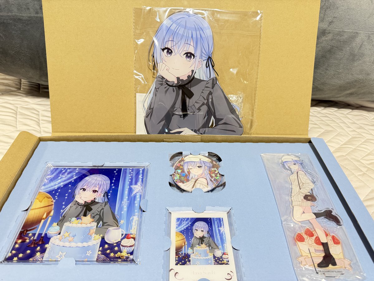 Memories_Fille's tweet photo. 羽那のバースデーグッズが届いた！！
やっぱこの羽那可愛すぎる… https://t.co/OhtUFySFnx