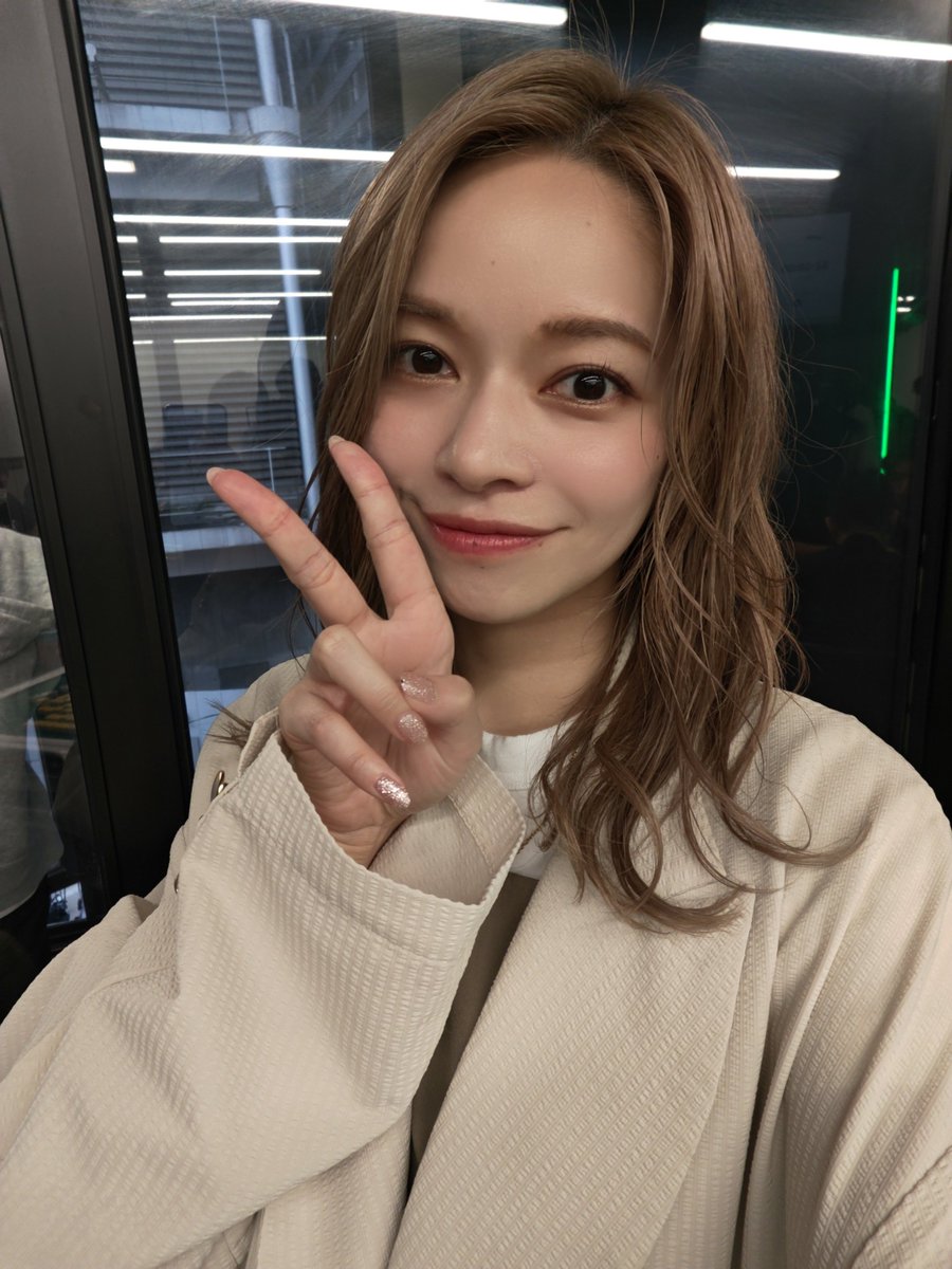 Ginga1218's tweet photo. 今日は渋谷を散策
なでしこリーグ参戦してきました
1343

今日は同卓ならずでしたが、お知り合いのフォロワーさんと同卓して真剣勝負しました
チート配牌貰っても上がれず、北家スタートしたら東3でタイムアップとか、色々ありました
また参加したいと思います

今日のゲスト添えときます https://t.co/TlQFkuJapD