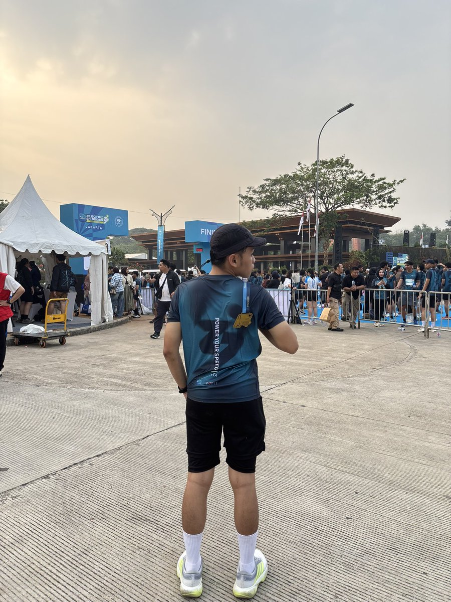 jiwarud4ys's tweet photo. @Y_CynthiaJKT48 izinn, sayangnya belum kesempatan bertemu ciput 😭 https://t.co/FhODs2C52K