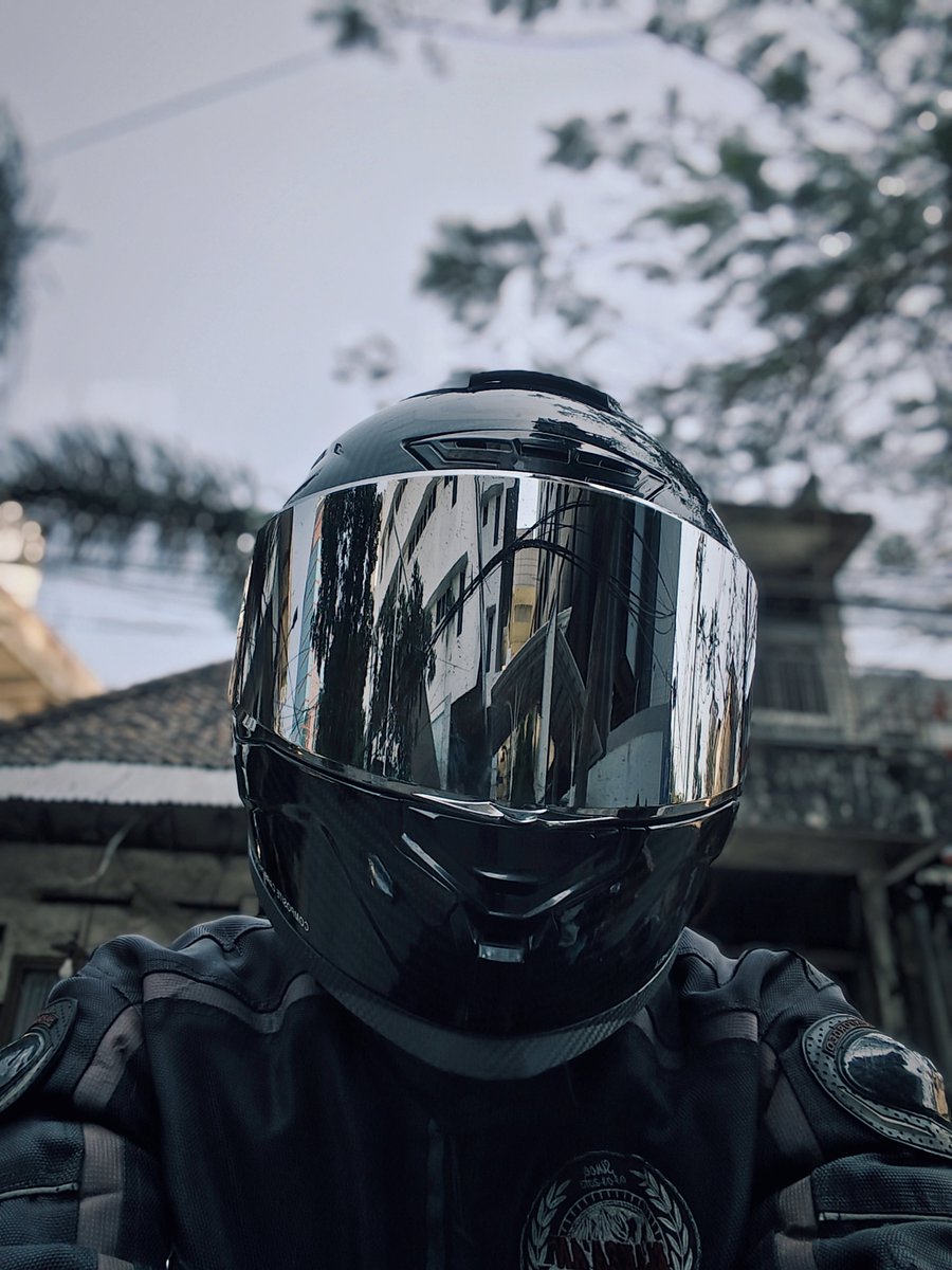 Drabbitttt's tweet photo. Abis kopag , kita sarapan sate klopo keputran 👍🏼👍🏼 10k doang 😶
#surabaya #kopipagi #sateklopo #morningride https://t.co/VUxLZnAYto