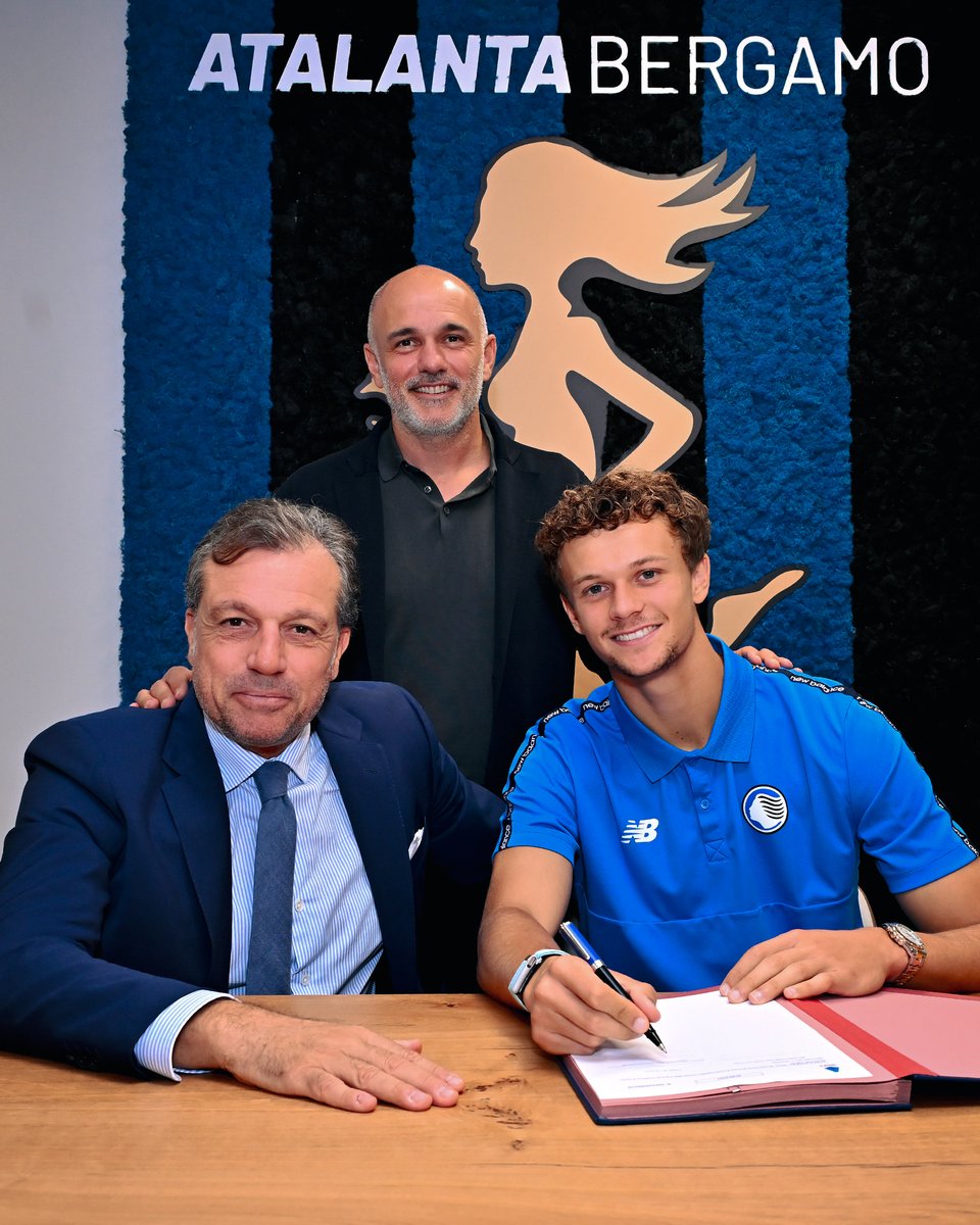 Atalanta_BC's tweet photo. Nuovi capitoli ancora da scrivere ✍️ 🖤 💙
More chapters to come ✍️ 🖤 💙 https://t.co/etmltUKct6