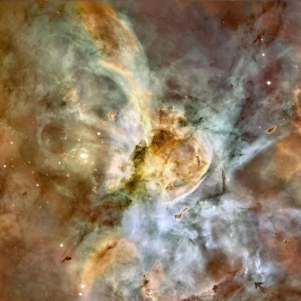James Webb Captured a Cosmic Treasure Chest

James Webb photographed a chest-shaped cloud in the Carina Nebula about 7,500 light-years away. Inside are roughly 