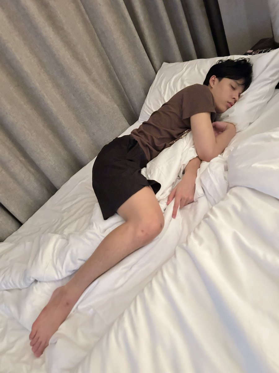wooooyd's tweet photo. ดูรูปเก่าๆวนไปเนอะะ https://t.co/8s8ZbnF2od