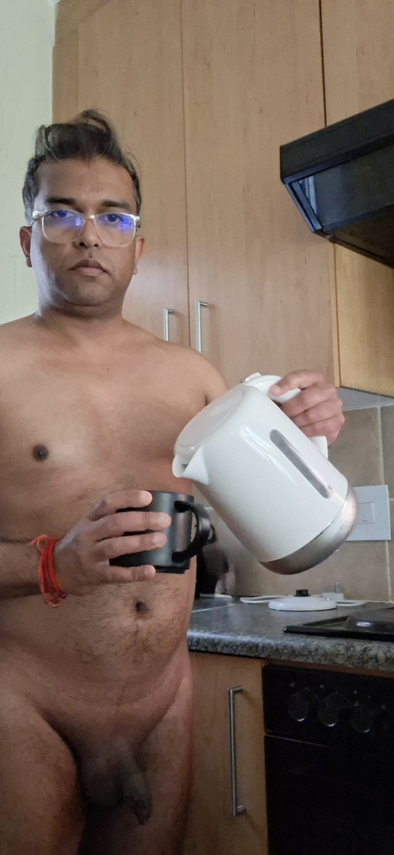 nudeandfree95's tweet photo. Morning and Happy naked Sunday.  Morning cuppa coffee before the rugby
#naturist #normalisingnaturism #nudeisnormal #naturismisnotporn #bodypositivity #nakedcoffeeclub #NormalisingNudity https://t.co/YzTsfTny3F