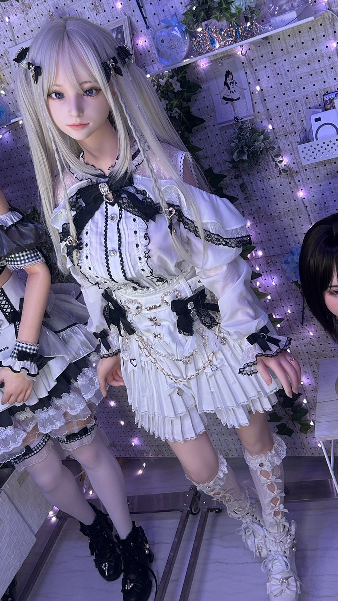 Manadolllove's tweet photo. チャッピーにうちの子のリファレンスシートを
作成してもらった
①全身写真
②リファレンスシート
①の写真とプロンプト入れて作るだけなのですぐできました。
うちの子の設定見るの楽しいね(*'ω'*)

#Dollsineor
#萌音
#ラブドール https://t.co/bvAUpZNKVs