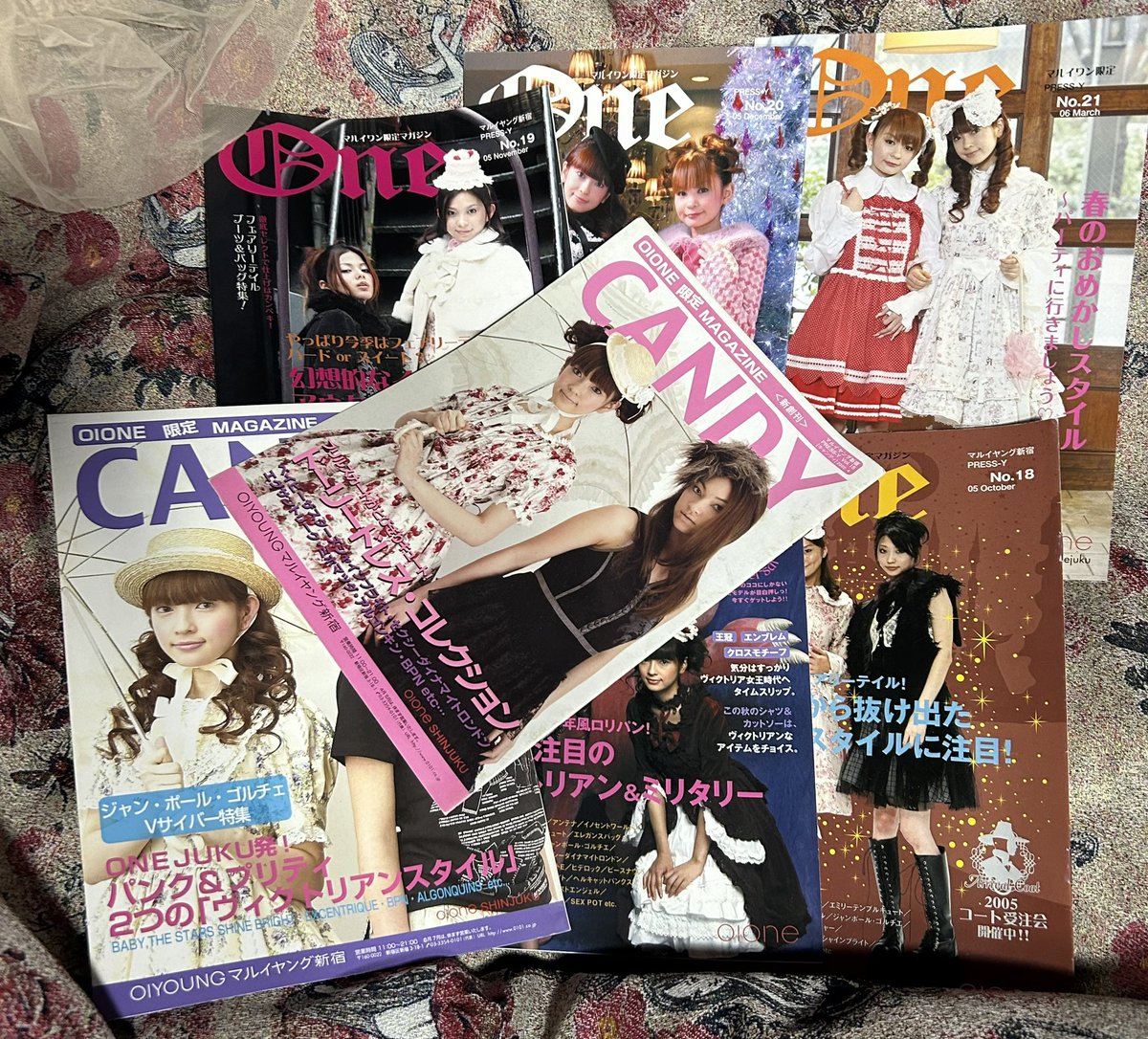 Sybariticalice's tweet photo. ケラショップが終了...🦋名前しか知らなかったブランドを直に見惚れて迎えたりイベント前にアイテム➕するのにお世話になっていたお助け場所でした

最後に行く予定が一昨日夜から風邪で体調最悪で諦めてしまいずっと後悔しそうです
移転前の館内誌だけど取り扱いのすごさ！一時代の終わり感じます🥲 https://t.co/wogNJ2ViXQ
