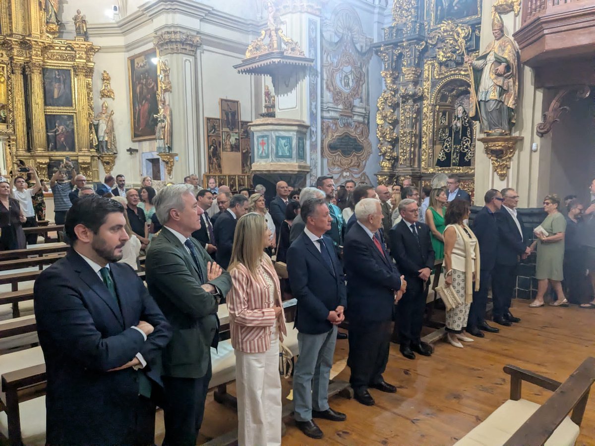 TeruelExiste_'s tweet photo. Celebramos con la Fundación Santa María de Albarracín sus tres décadas de trabajo riguroso y excepcional, que la han convertido en referencia cultural y patrimonial de la comunidad, desde #Teruel 
¡Enhorabuena @fsmalbarracin ! https://t.co/P2prPgA0PI