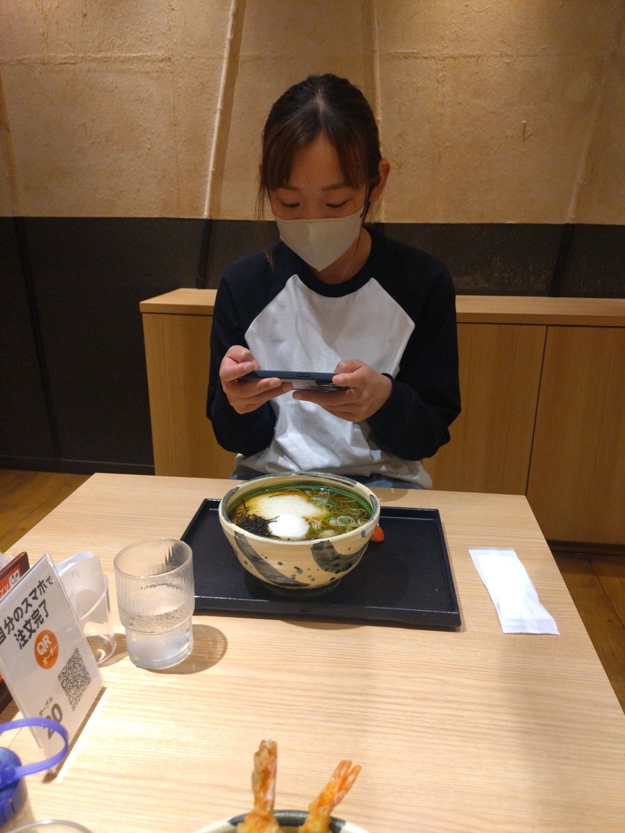 _B_LEACH's tweet photo. 可愛い彼女とデートしてきた😚
25日で4年9ヶ月でした🥰 https://t.co/Nx8ShjBTpo