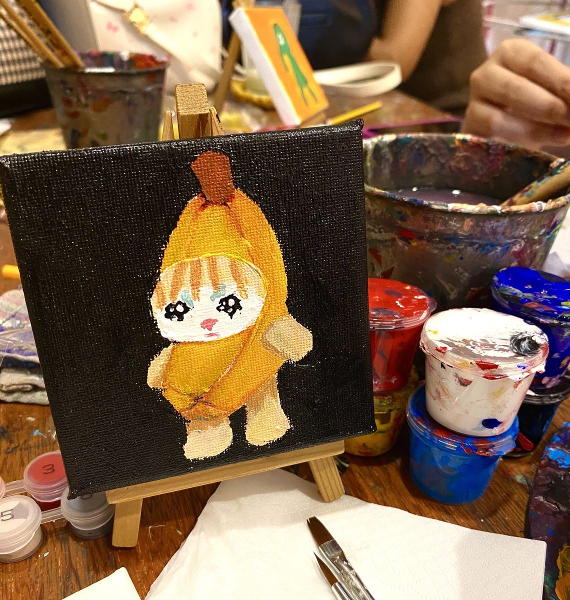 ai_axxi's tweet photo. me paint sadge banana cate :3 https://t.co/omGav0x4x0