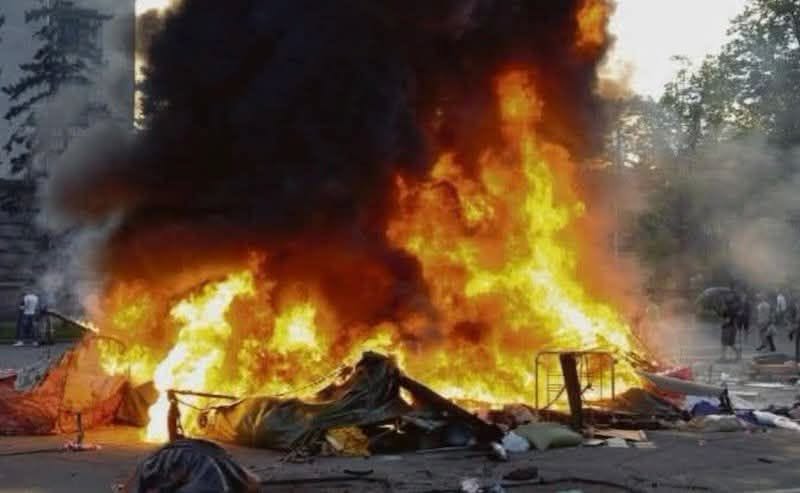 angel_nowar's tweet photo. CADE IL VELO SULLA STRAGE DI ODESSA!
La Cedu(Corte europea dei diritti dell’uomo)ha riconosciuto all’unanimità la responsabilità dell’Ucraina per il massacro dei civili russofoni il 2 maggio 2014 a Odessa. Il massacro fu fatto dalle stesse milizie che cui oggi l’EU(RSS)fornisce⏬ https://t.co/WPnOKBb5pr