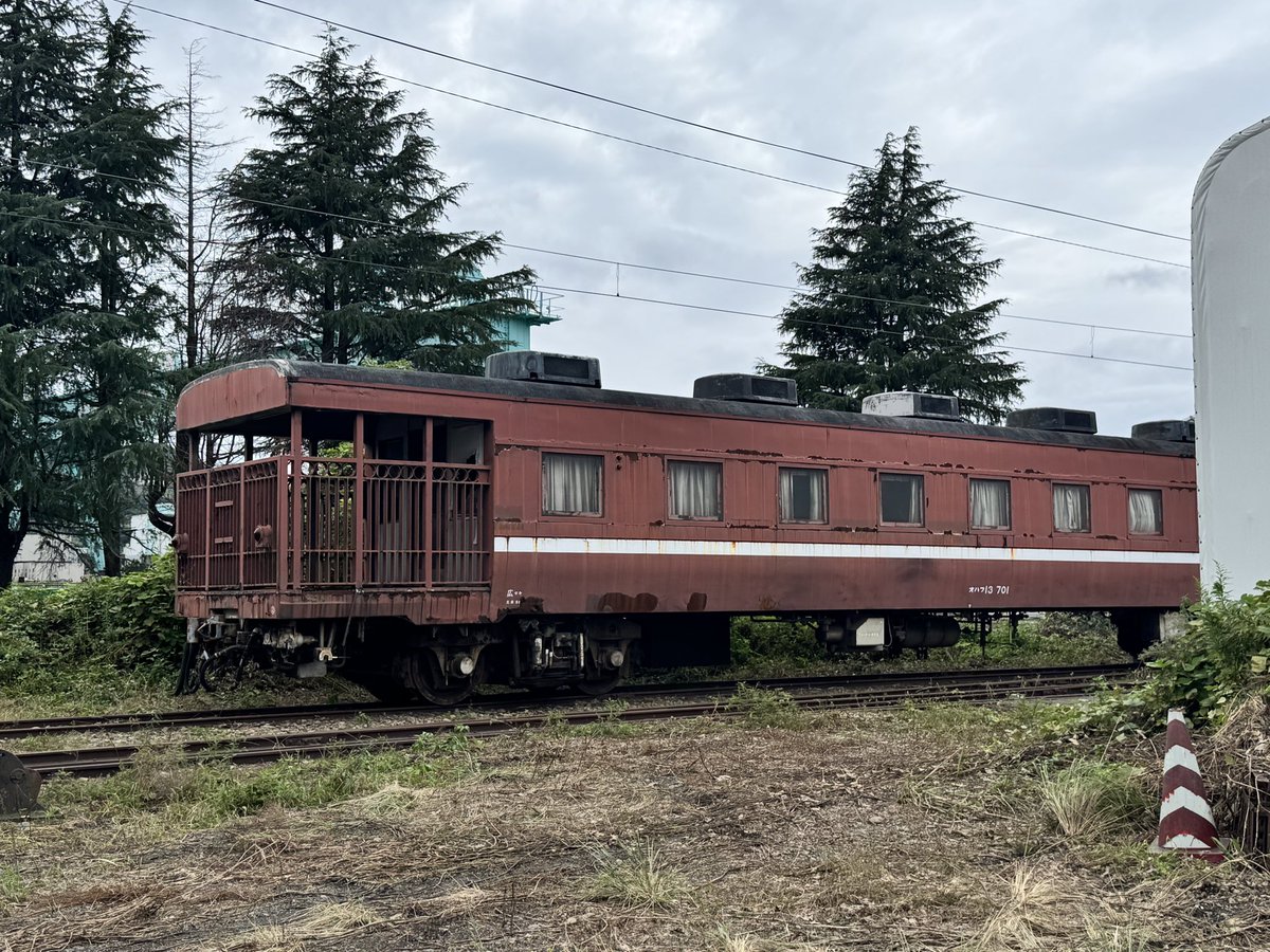 hotchpotchstati's tweet photo. オハフ13 701とE10 2は特に変化なしかな https://t.co/GkDnH8uO9w