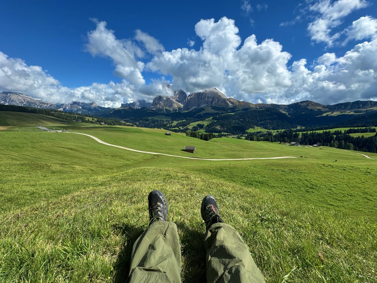 mygetawayhere's tweet photo. nap time https://t.co/BOWEqUBMi7