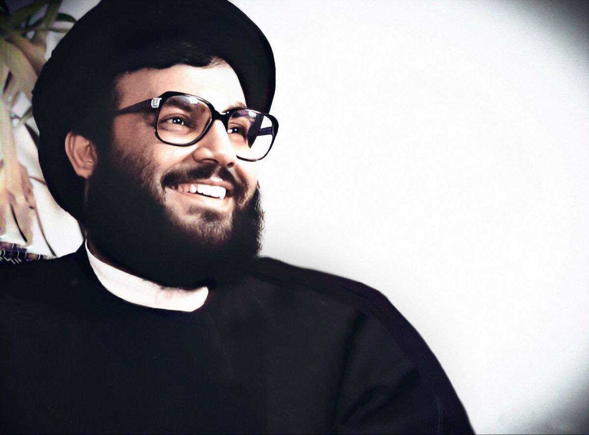 SAKHR_AR's tweet photo. في مثل هذا اليوم قبل عامين .. 

نال سيّدُ الشهداء الشهادةَ دفاعًا عن غزة، وعن المظلومين فيها؛ نالها وهو يدافع عن أطفال غزة ونسائها وشيوخها وشبابها ومقاومتها، وارتقى في أطهر معركة. 

فسلام ربي ورضوانه عليك يا سيد الشهداء 💛🤍

#سيد_شهداء_الأمة https://t.co/rmv9tBrTUZ