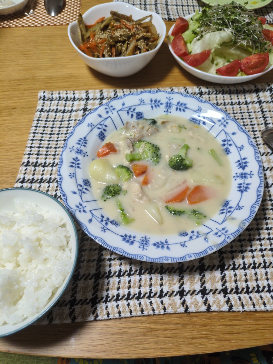 koyamach8's tweet photo. https://t.co/LnJ6uGHVpG