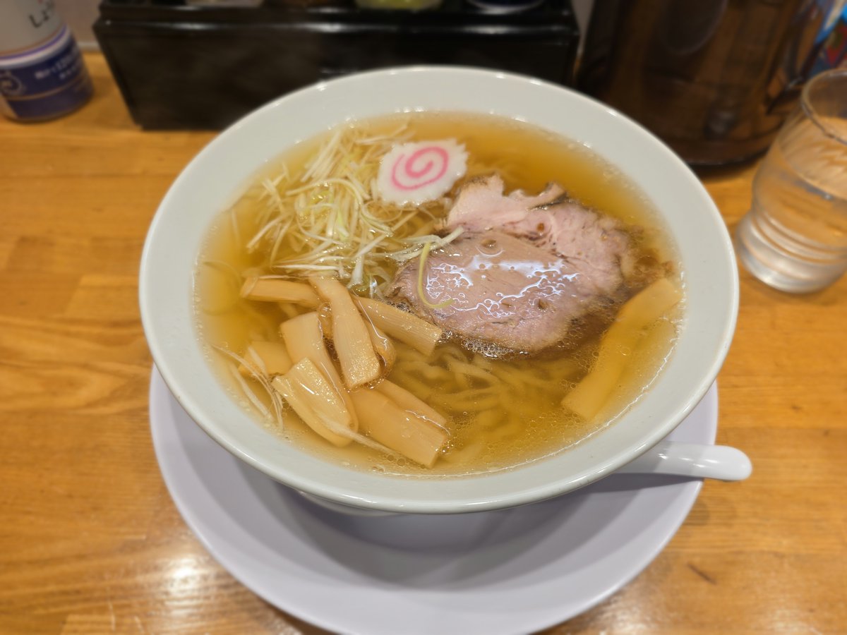 ys_sphere's tweet photo. 17時過ぎに上映イベント終わったので、前々から行きたかった佐野ラーメンを食べて良き日曜になりました https://t.co/kEd0U5thav