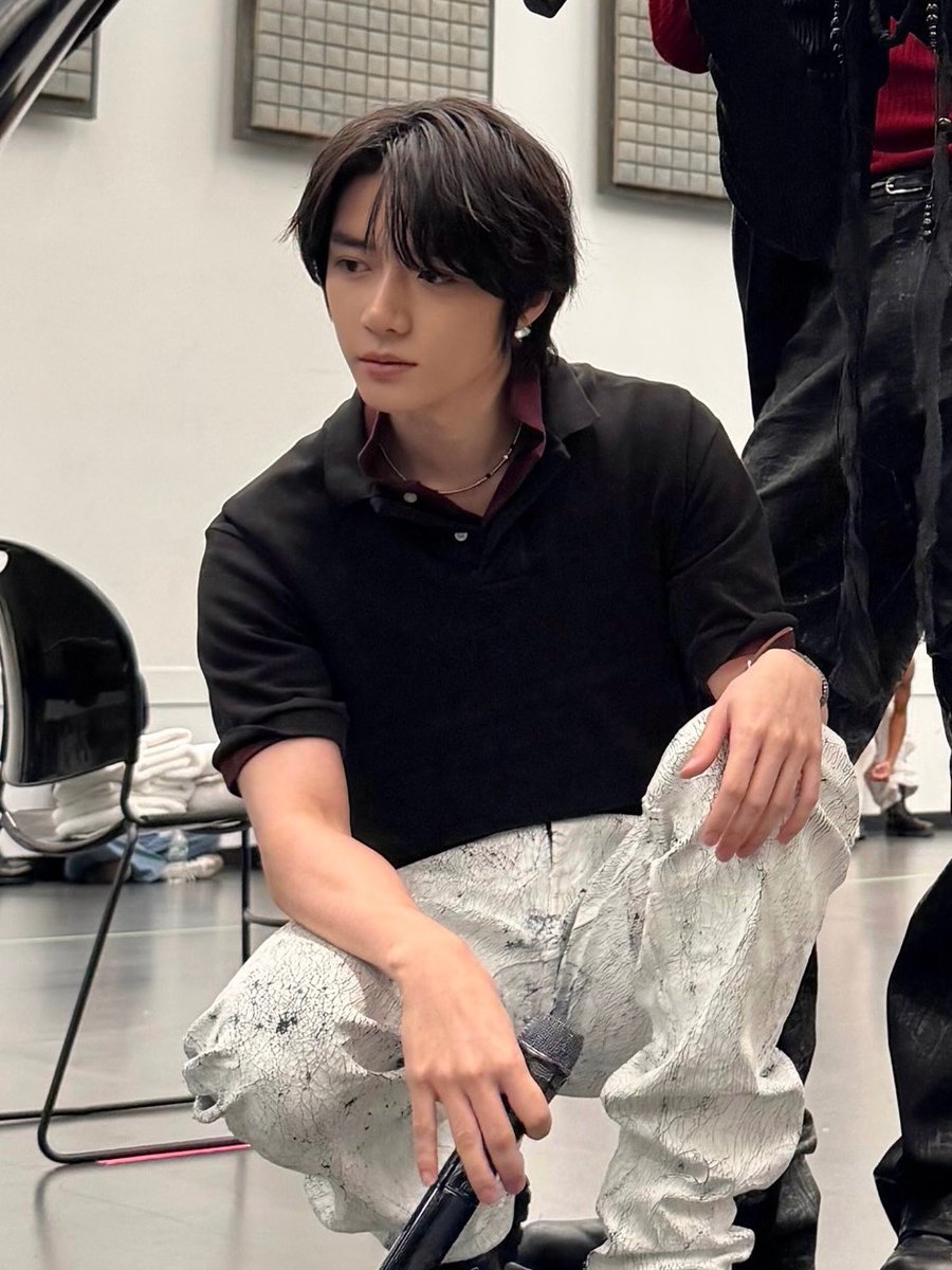 cbgcentric's tweet photo. SUCH A HANDSOME MAN https://t.co/AnW2Uju0gk