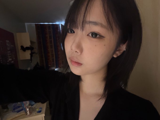 SixtaWillr43's tweet photo. #일상계_𝕏친소 #일상계𝕏친소  #일상계트친소 
아무나 ㅠㅠㅠ 연락하저 ㅠㅠ. https://t.co/X3FyFYW1dW