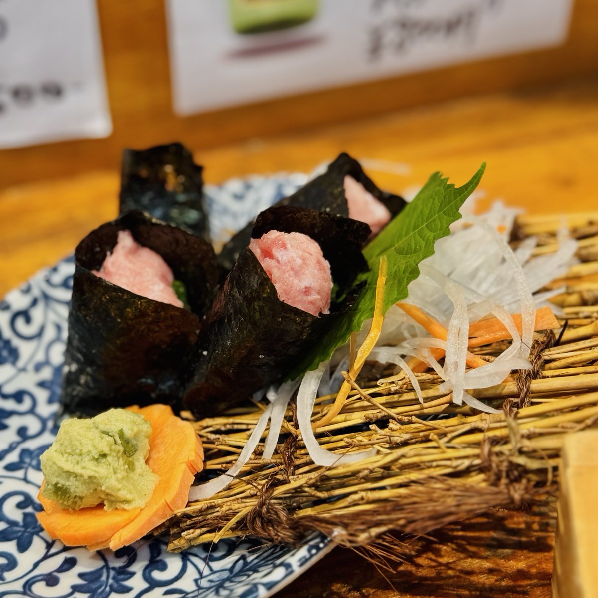 tkg3601's tweet photo. 何食べても本当に美味しくて完全にきぜつちゃんしてた、年季の入った（大正４年創業！）少し窮屈な店内も良かったな https://t.co/Gex7xdBKWP