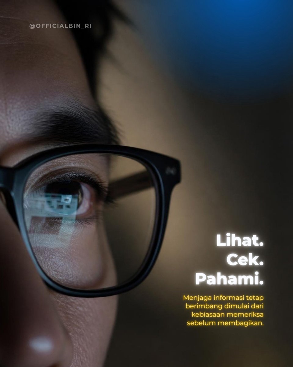 OfficialBIN_RI's tweet photo. Jangan langsung percaya semua yang kita lihat di layar. Cek sumber, pahami konteks, dan verifikasi informasi.

Mari jaga informasi tetap berimbang dan jangan mudah terprovokasi.

#LiterasiDigital #CekFakta #InformasiBerimbang #BijakBermedia #LawanHoaks #SaringSebelumSharing https://t.co/cKjEt0SGEq