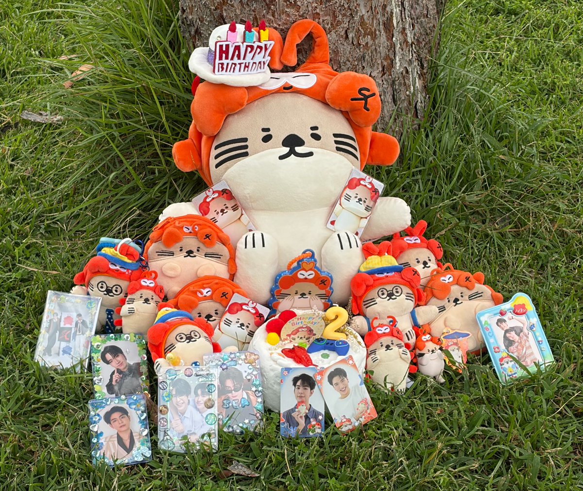 sk_rereon's tweet photo. ご当地キャラカーニバル会場でフォロワーさんらと一緒にNONG NOOONGちゃんのお誕生日お祝いしたよ🎂✨

2Y LITTLE BOY NONGNOOONG

#เจ้าตัวเล็กน้องนุ่งสองขวบแล้วงับ
#NONGNOOONG @NONG_NOOONG https://t.co/DA9oROqzyU