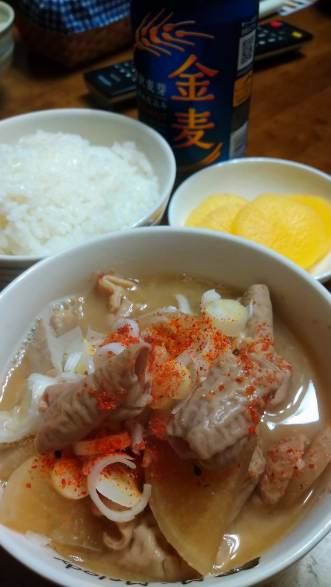 moni_manma's tweet photo. もつ煮込み定食✌
今回は塩よりの味噌味にした一品✨️ https://t.co/fvOtfRuqyw