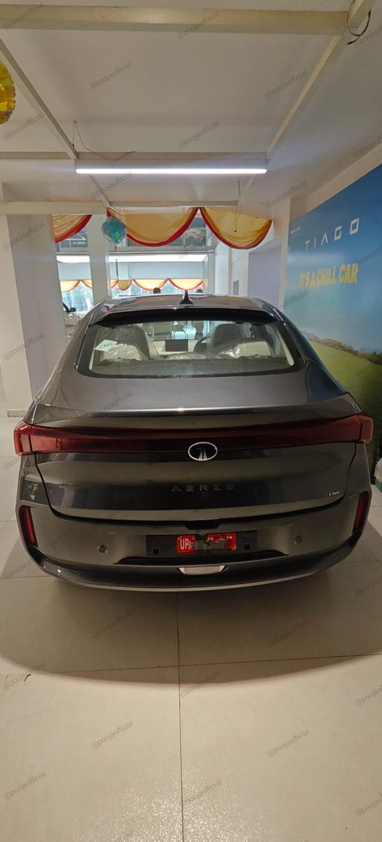 poojaofficial5's tweet photo. I went to check out the Dzire today, 
but my friend mentioned the Tata Aeris and completely changed my plan.

I have been thinking about buying a new car for quite some time.

Since it was Sunday, I told my friend

"Let’s go to the car showroom today and check out the Dzire."

My friend immediately said

"Before you look at the Dzire, just check out Tata’s new Aeris once."

I asked
"What’s so special about the Aeris ?"