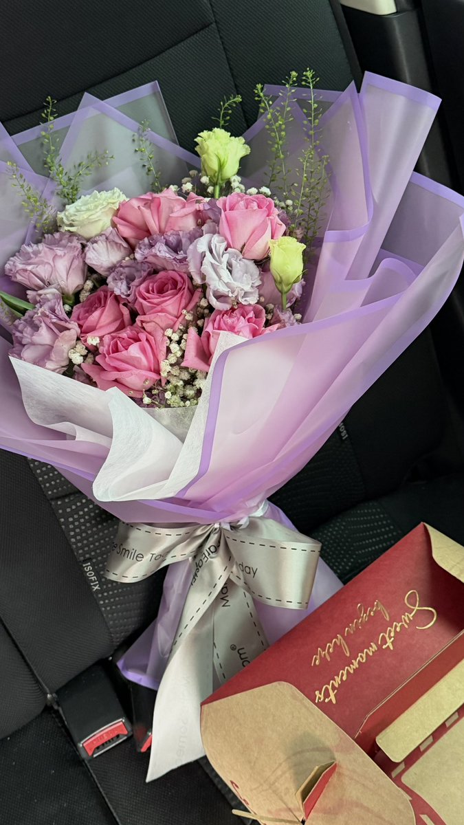 Z444TY's tweet photo. decided to surprise and treat my siblings <3 https://t.co/EdzjFwkoTJ