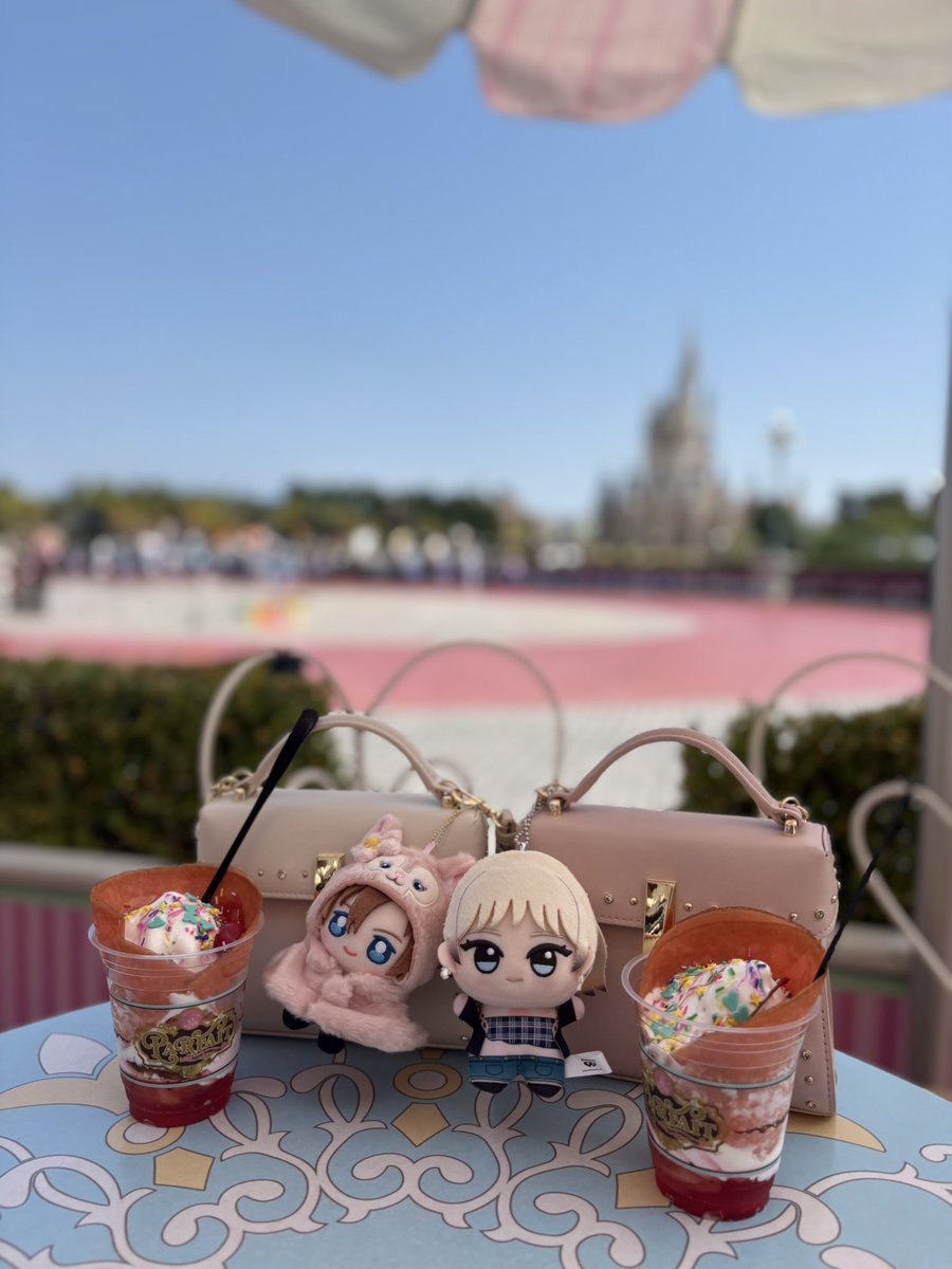 _chae_mo's tweet photo. プロフィールにリトリンを追加しました💫⭐︎

他界隈のものを使い回したから少し見にくいかもしれないですが、ほかの好きなものとか書いてあるのでお時間ある際に見てもらえると幸であります（՞>⩊<՞）

https://t.co/4t4LK0B1QQ https://t.co/qRtkpWRZcQ