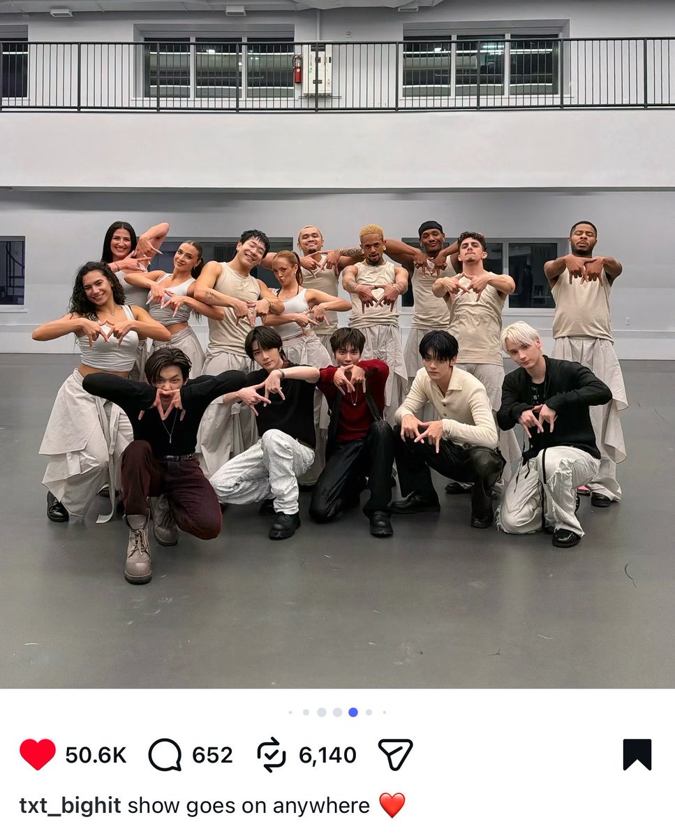 L0VELYBEOMIE's tweet photo. “show goes on anywhere” 🥹❤️ https://t.co/vfV8h0h9xl