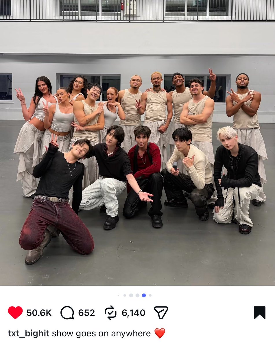 L0VELYBEOMIE's tweet photo. “show goes on anywhere” 🥹❤️ https://t.co/vfV8h0h9xl