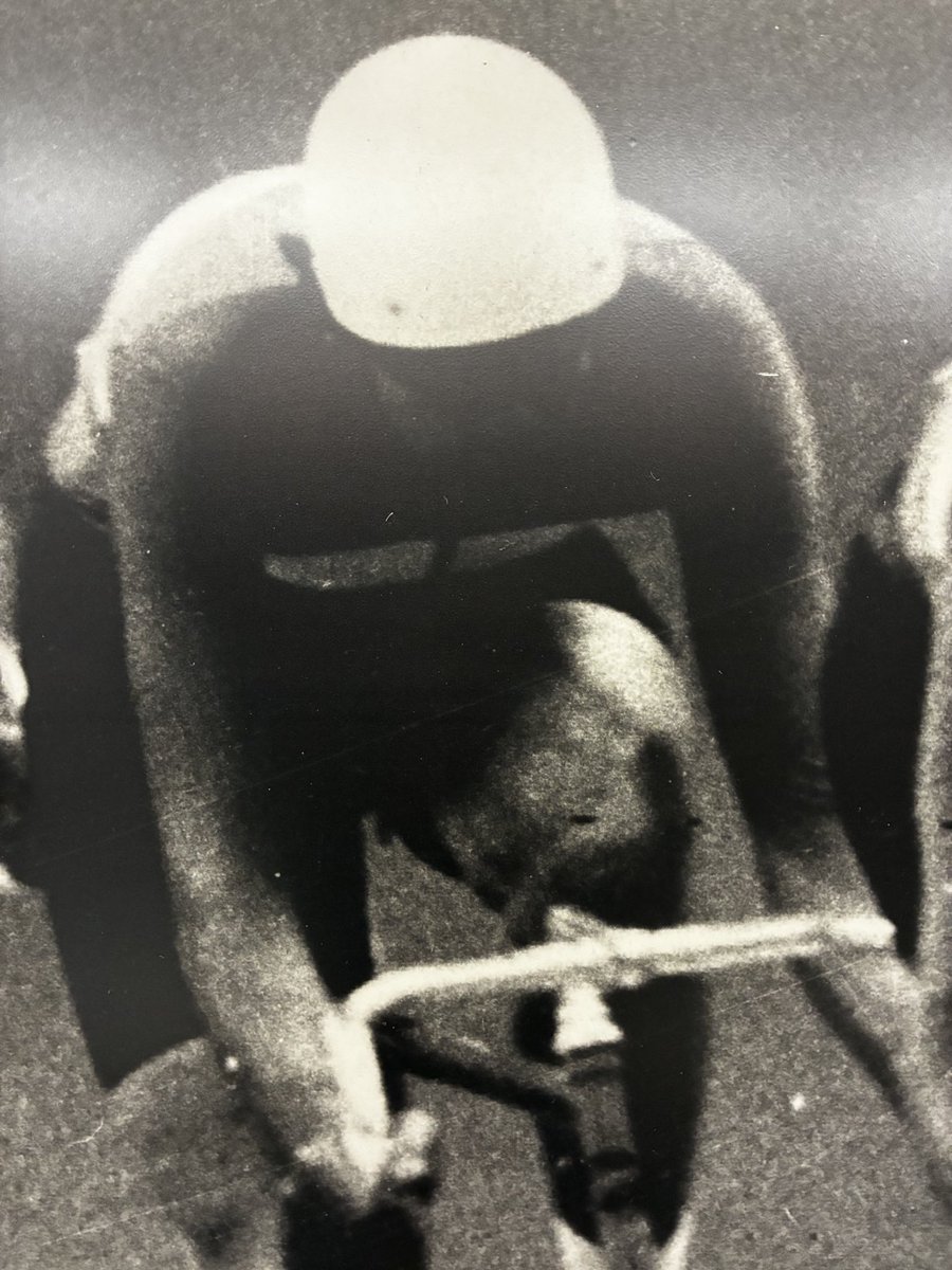 clavier_henri's tweet photo. Cycliste - JO Moscou 1980 ✨ https://t.co/cjHKaIzzD9