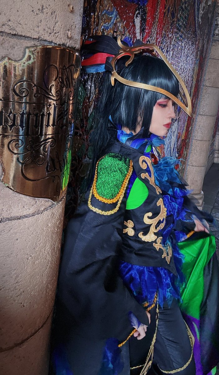 kiraki217_jpn's tweet photo. ✴︎Disney Halloween✴︎
🐦‍⬛ダンサー仮装

中性的で妖艶な雰囲気が好き...
横顔綺麗に撮ってもらえた🖤
#Dハロ仮装2026 https://t.co/7fRpZpICIF
