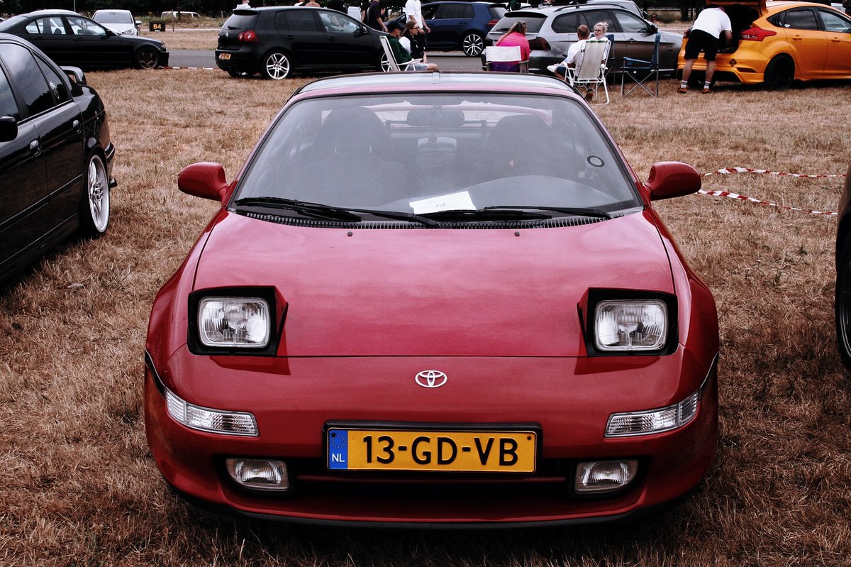 annarobin66942's tweet photo. Her first event: Hart voor Auto’s with Dutch Joyriders. Collaboration: Parfulicious—use Purplecorsac10 for 10% off at Polijstweb. Built2Offend—use purplecorsac for 10% off! https://t.co/dllcc9q5VL