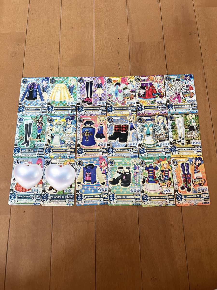 kpq7s's tweet photo. 求→PayPay>>メルペイ

コーデが揃っているものはバラ売り🙅‍♀️
その他3枚〜◯

素人管理のためスレや傷等あります。

#アイカツカード買取 
#アイカツカード交換 https://t.co/HkfzCERzJa