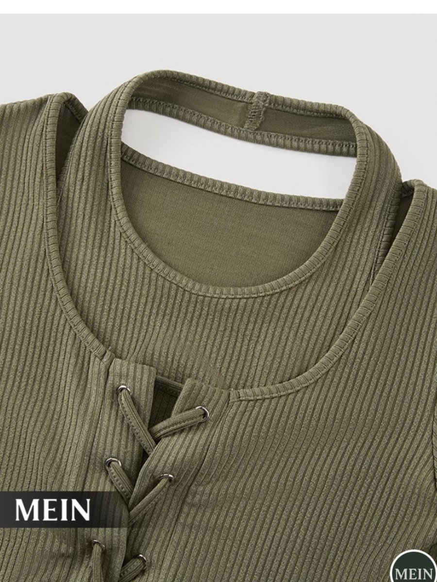 Oldschools_'s tweet photo. Atasan yg dipakai Fritzy (@RFritzy_JKT48) On X #FritzCall: MEIN - Halter Crop Lengan Panjang (Hijau Army 609) πβ¨
Crop top bahan rib knit stretch dengan aksen halter neck dan tali serut depan. Desain slim fit-nya chic, edgy, bikin look Fritzy makin imup ππ€
#Os48 #FritzyJKT48 https://t.co/qYunPcbS62