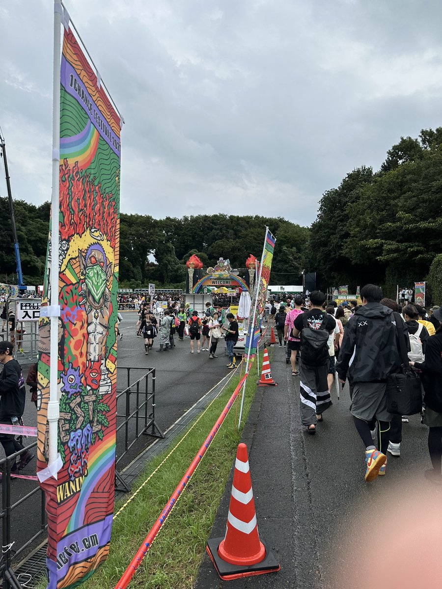 esedition's tweet photo. 〜Shin's photograph〜

さぁーっ‼️いざ開演‼️✋😆✨ https://t.co/xUiT3KfyXG