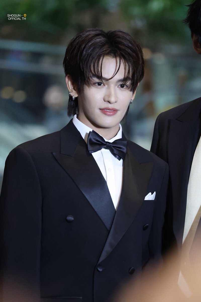 shogunprmfc's tweet photo. You so shine ✨ 

#FEEDxKHAOSODAwards2026
#SHOGUNParamee
#NOTYOURSTheSeries https://t.co/xiKJ2i7sI2