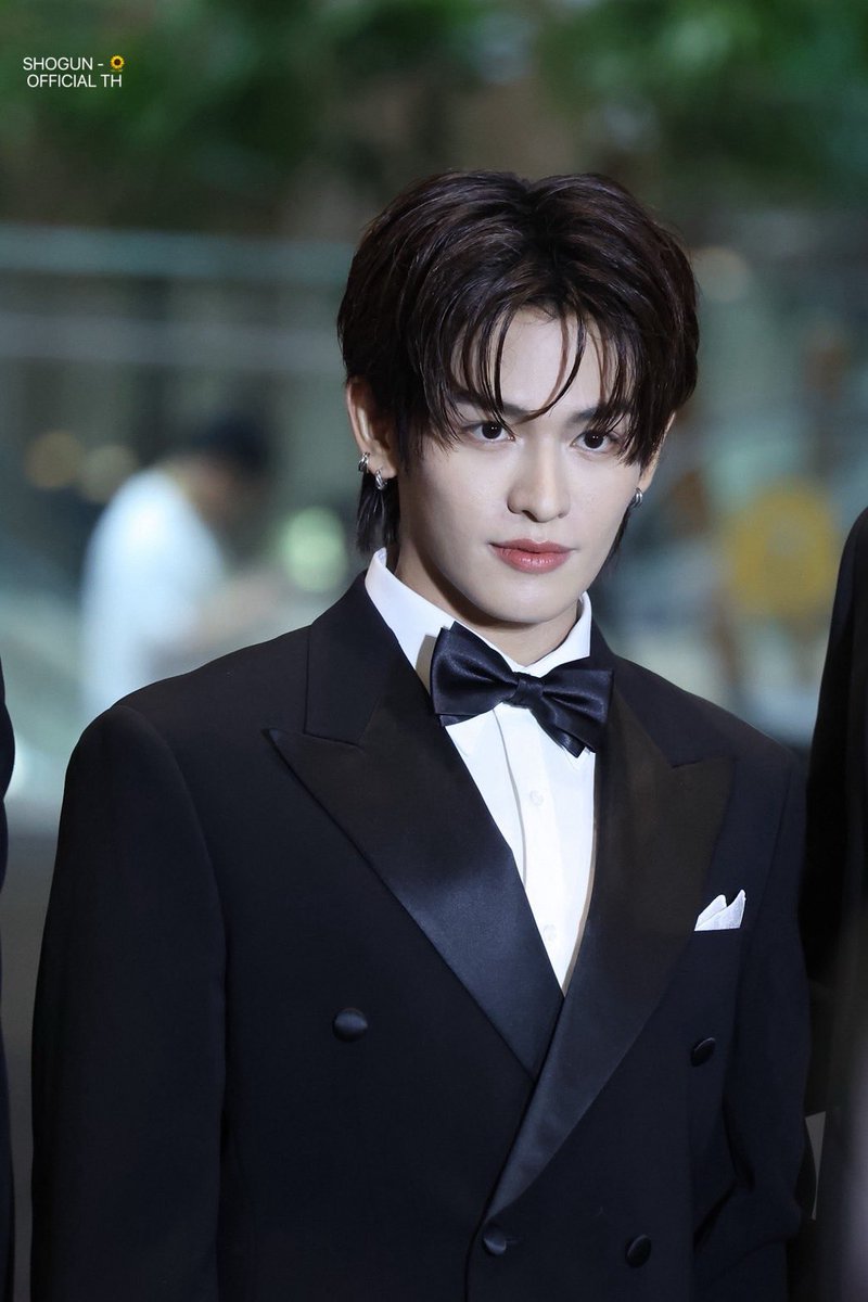 shogunprmfc's tweet photo. You so shine ✨ 

#FEEDxKHAOSODAwards2026
#SHOGUNParamee
#NOTYOURSTheSeries https://t.co/xiKJ2i7sI2