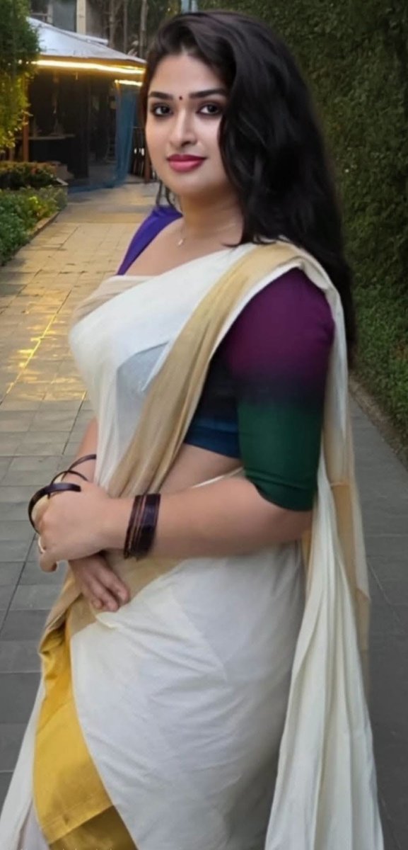 Chennaipatrika's tweet photo. #NikhithaRajesh #Nikhitha #BollywoodBeauty #FashionIcon #CelebrityStyle #Gorgeous #actresslifestyle #Kollywood #tollywood #bollywoodstyle #bollywoodbeauty #bollywoodqueen #sandalwood #chennaipatrika #entertaiment #BollywoodStyle #sandalwood
@Chennaipatrika https://t.co/xKDdBdZ1dp