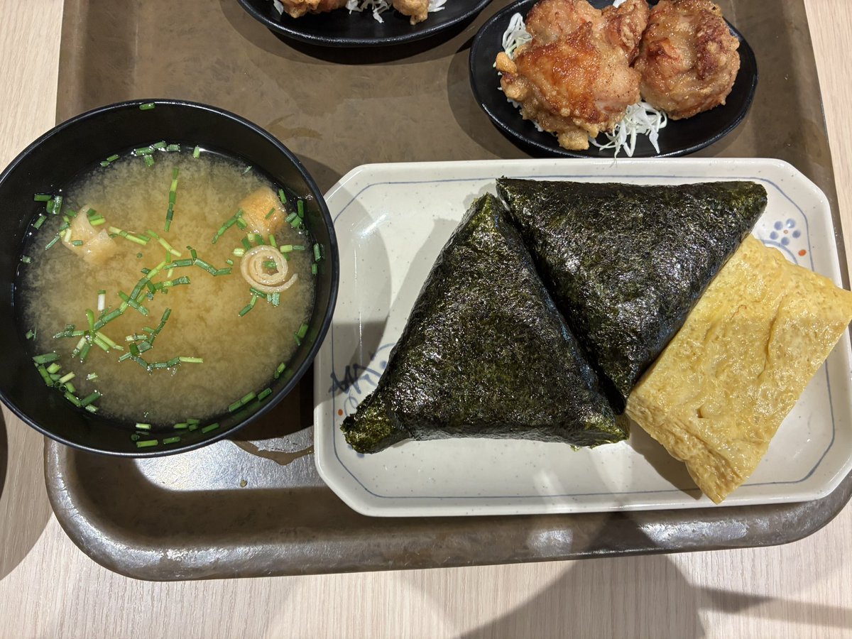 appy_every_day's tweet photo. あんまり美味しそうに撮れてないけど、とりあえず飯テロ https://t.co/v1Ty4ZQpYu