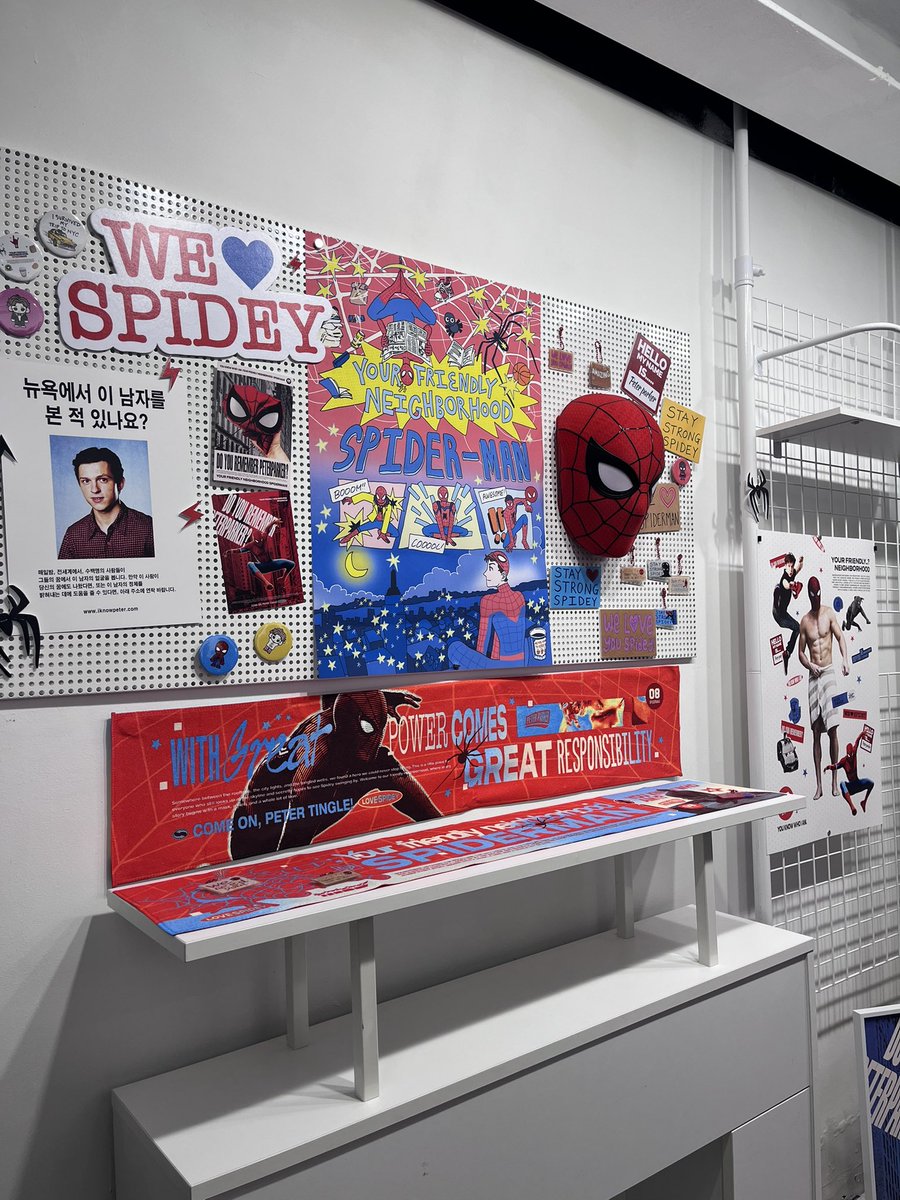 spidery_cute's tweet photo. #WES2SPIDEY #스파이더맨 

이제야 쓰는 응원카페 후기
너무 예뻤습니다. 진짜 미감 goat 
특전도, 럭드상품들도 너무 예뻤어요 
제가 여기 다녀올수 있었다는게 너무 기쁘고요. 열어주셔서 감사합니다. 

스파이더맨 사랑해!!!! https://t.co/FV6vkBHmlo