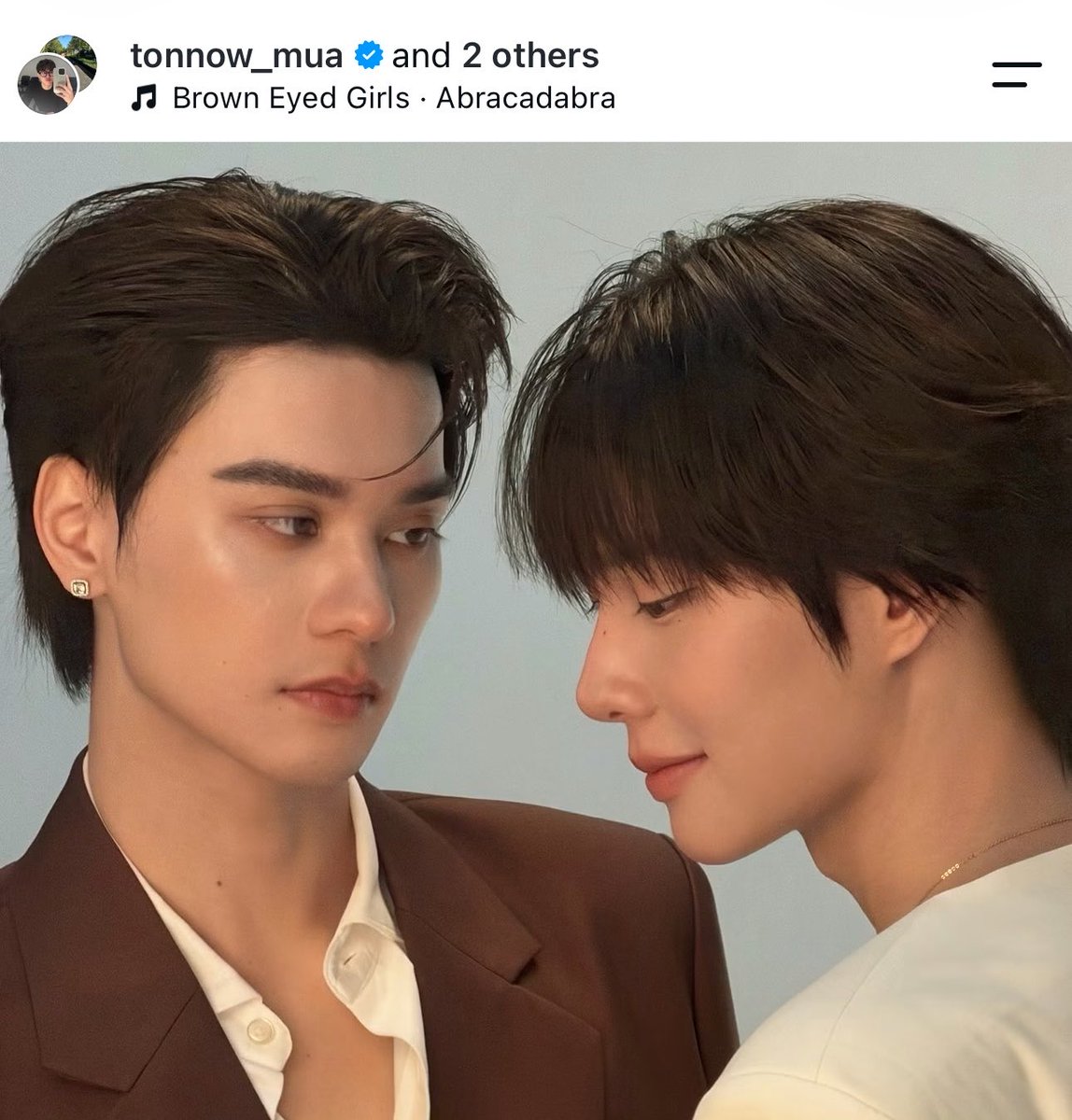 bwithknp's tweet photo. โอเครู้มือครับ คนใกล้ตัว คนที่คุณก็คงรู้ว่าใคร 55555555555 https://t.co/lEKgsomgsG