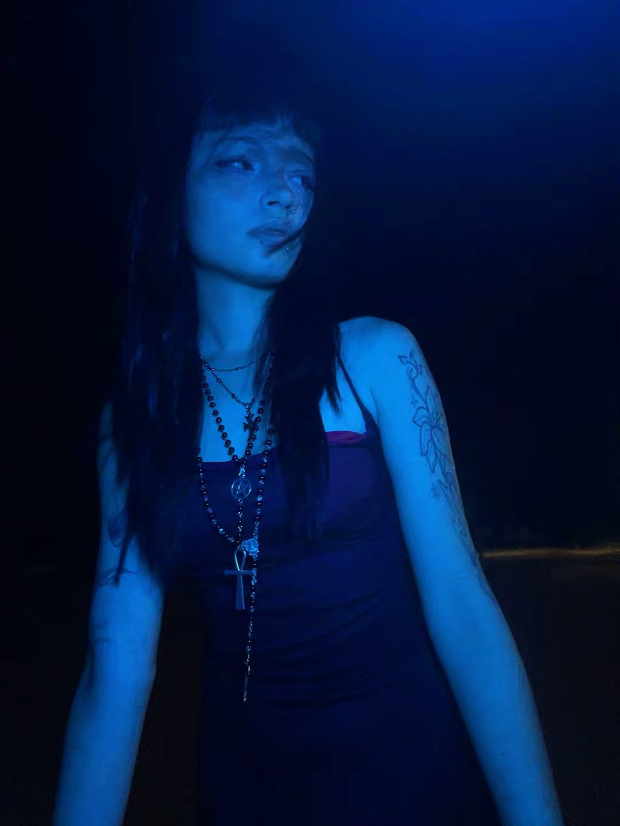 maridoisxis's tweet photo. 🚬🦋 https://t.co/qPrXrkckJH